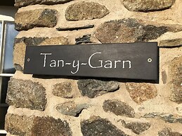 Tan y Garn - 2 Bedroom Cottage - Whitesands