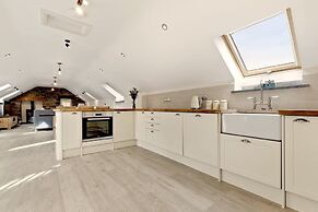 Awel y Môr - 3 Bedroom Cottage - Whitesands