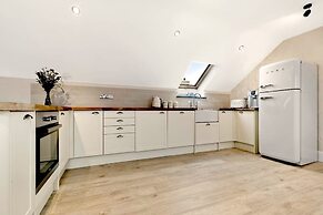 Awel y Môr - 3 Bedroom Cottage - Whitesands