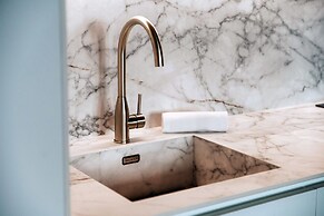 Rubini Suites