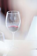 Rosee Hotel & Apartment