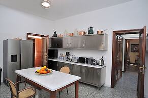 Villa Dell Artista by Elite Villas