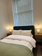 Barnet House Serviced Apartments