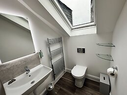 Barnet House Serviced Apartments