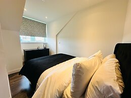 Barnet House Serviced Apartments