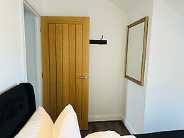 Barnet House Serviced Apartments
