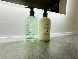 Barnet House Serviced Apartments