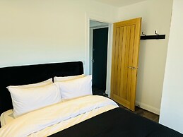 Barnet House Serviced Apartments
