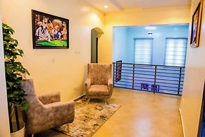 El Elyon Hotel and Suites