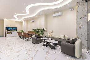 V'Luna Hotel - Managed by THM