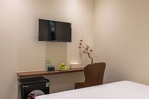 V'Luna Hotel - Managed by THM