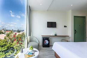 V'Luna Hotel - Managed by THM