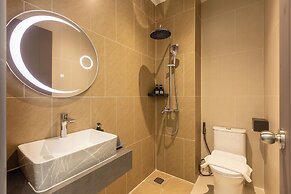 V'Luna Hotel - Managed by THM