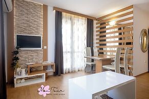Mon Tour apartments