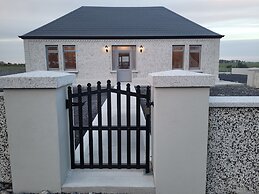 Immaculate 2-bed Cottage in Tuam