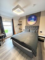 Addison's Adorable Abode