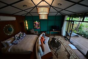 Big Sun Residence by iRETREAT