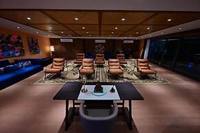 BIG SUN RESIDENCE BY iRETREAT