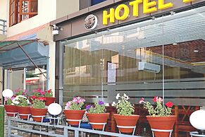 Hotel Lumbini Airport