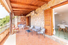 Cozy Apt With Beautiful Terrace Sea View