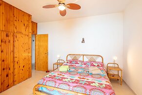 Beautiful Terrace On The Gulf Of Acciarol