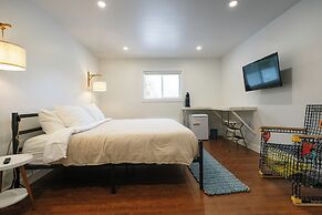 Homeport Suites & Residences