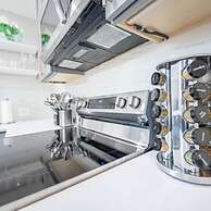 Sunset Bliss - Stylish 1B Retreat in Ft Lauderdale