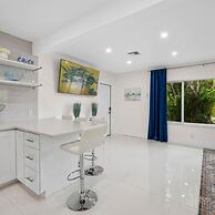 Spacious 1b-1b Retreat in Fort Lauderdale