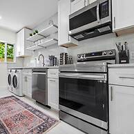 Spacious 1b-1b Retreat in Fort Lauderdale