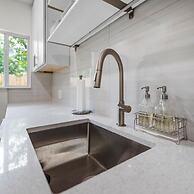 Spacious 1b-1b Retreat in Fort Lauderdale