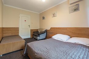 Guest Rooms and Family Apartments