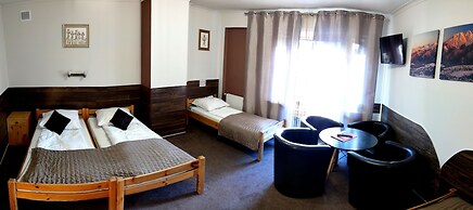 Guest Rooms and Family Apartments