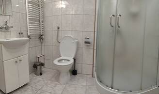 Guest Rooms and Family Apartments