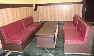 Goroomgo Happy Homestay Khajuraho