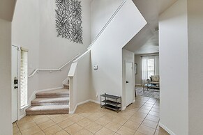 Modern Houston Home w/ Patio: 12 Mi to Downtown!