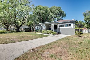 Tampa Home w/ Covered Patio: 8 Mi to Downtown!