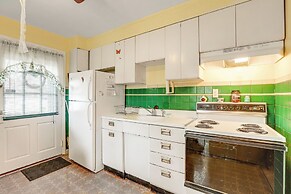 Ideally Located Villas Home: 2 Mi to Beaches!