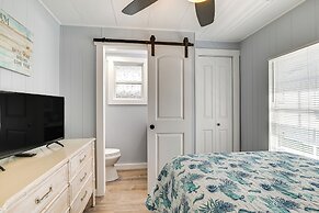 Community Pool & Beach Access: Surfside Beach Home