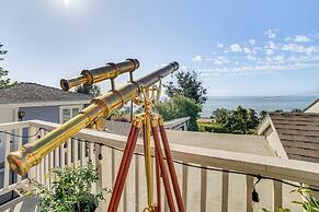 Summerland Home w/ Beach Supplies: Walk to Beach!