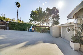 Summerland Home w/ Beach Supplies: Walk to Beach!