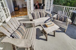 Summerland Home w/ Beach Supplies: Walk to Beach!