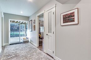 Lakefront Coeur D'alene Home w/ Deck + Shared Dock