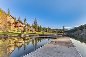 Lakefront Coeur D'alene Home w/ Deck + Shared Dock