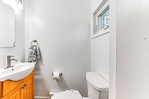 Loon Lake Home w/ Private Boardwalk & Dock