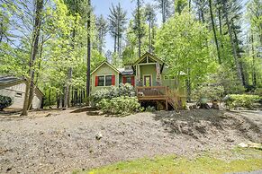 4 Mi to Lake: Tuckasegee Home w/ Community Perks