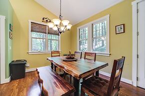 4 Mi to Lake: Tuckasegee Home w/ Community Perks