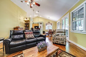 4 Mi to Lake: Tuckasegee Home w/ Community Perks