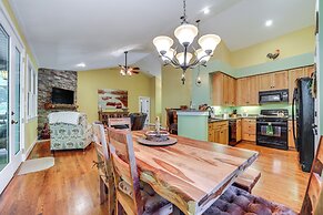 4 Mi to Lake: Tuckasegee Home w/ Community Perks