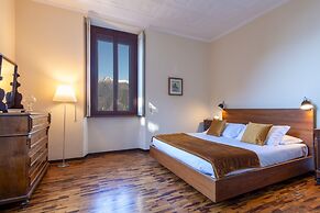 Villa Guardini with stunning lake view