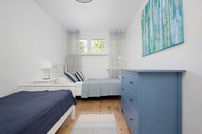 Cozy Two-bedroom Apartment by Renters